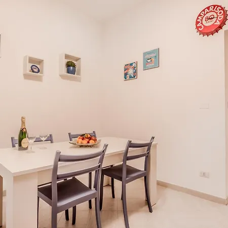 Piazza Vescovio Spazioso Trilocale Apartment *